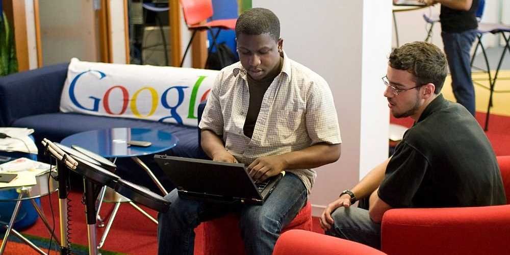 Funcionários do google considerando o trabalho menos estressante