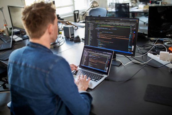 Capa do artigo Programadores do Bitcoin: você sabe quem são eles?