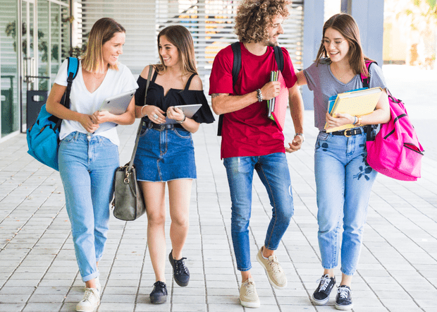 Capa do artigo O papel da faculdade no desenvolvimento profissional dos alunos